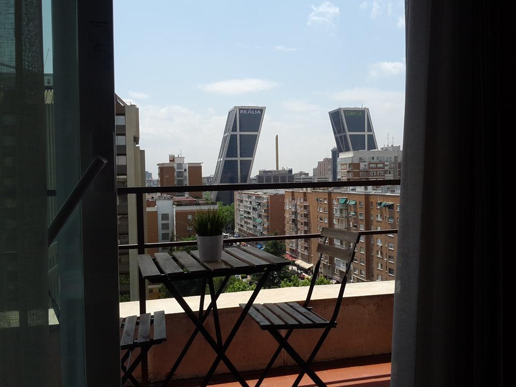 Apartamento Calle Mauricio Legendre Мадрид Номер фото